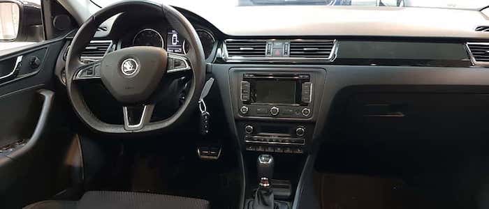 Škoda Rapid 1.6 TDI Toledo vs 1.6 TDI - Seat AutoManiac Ecomotive