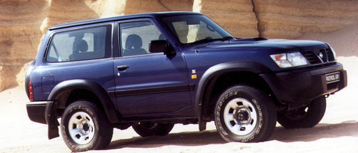 Nissan Terrano II SWB 2.7 TD (1999 - 2007) - AutoManiac