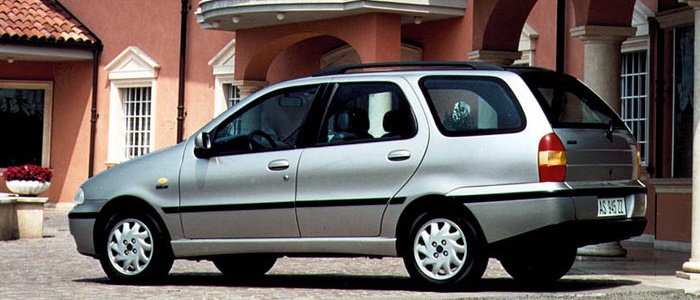 1990's Fiat Palio Weekend, The Palio Weekend was sold by Fi…